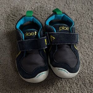 PLAE Kids Sneakers - Navy and Lime